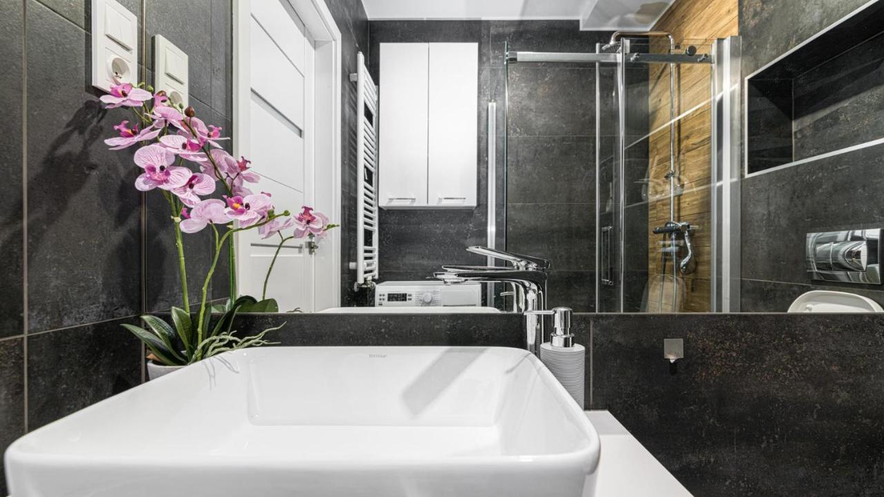Lucky - Billberry Apartments กดัญสก์ ภายนอก รูปภาพ
